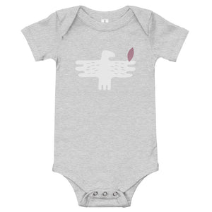 Ljusgrå sportig babybody med vit örn på bröstet